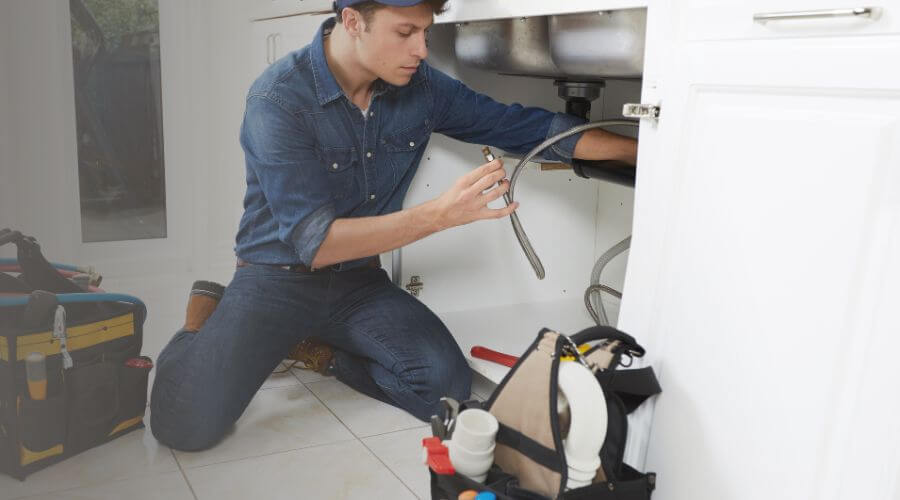 Professional water heater repair in Tustin, CA